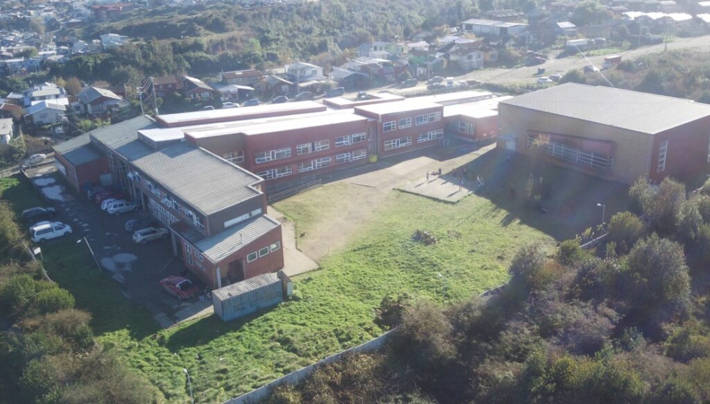 liceo-politecnico-de-quellon-1024x582.jpg